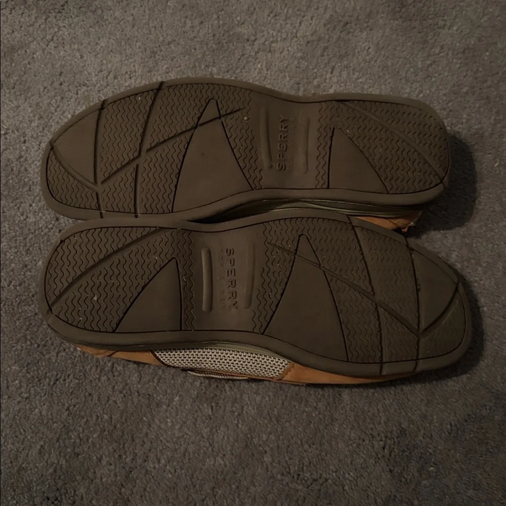 Sperry Boy’s Classic Chestnut Leather Boat Shoes - Picture 4 of 5